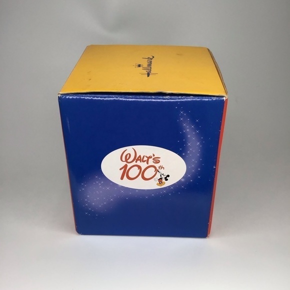 WALT DISNEY Hallmark 100th Birthday Musical Water Globe. - Picture 9 of 10